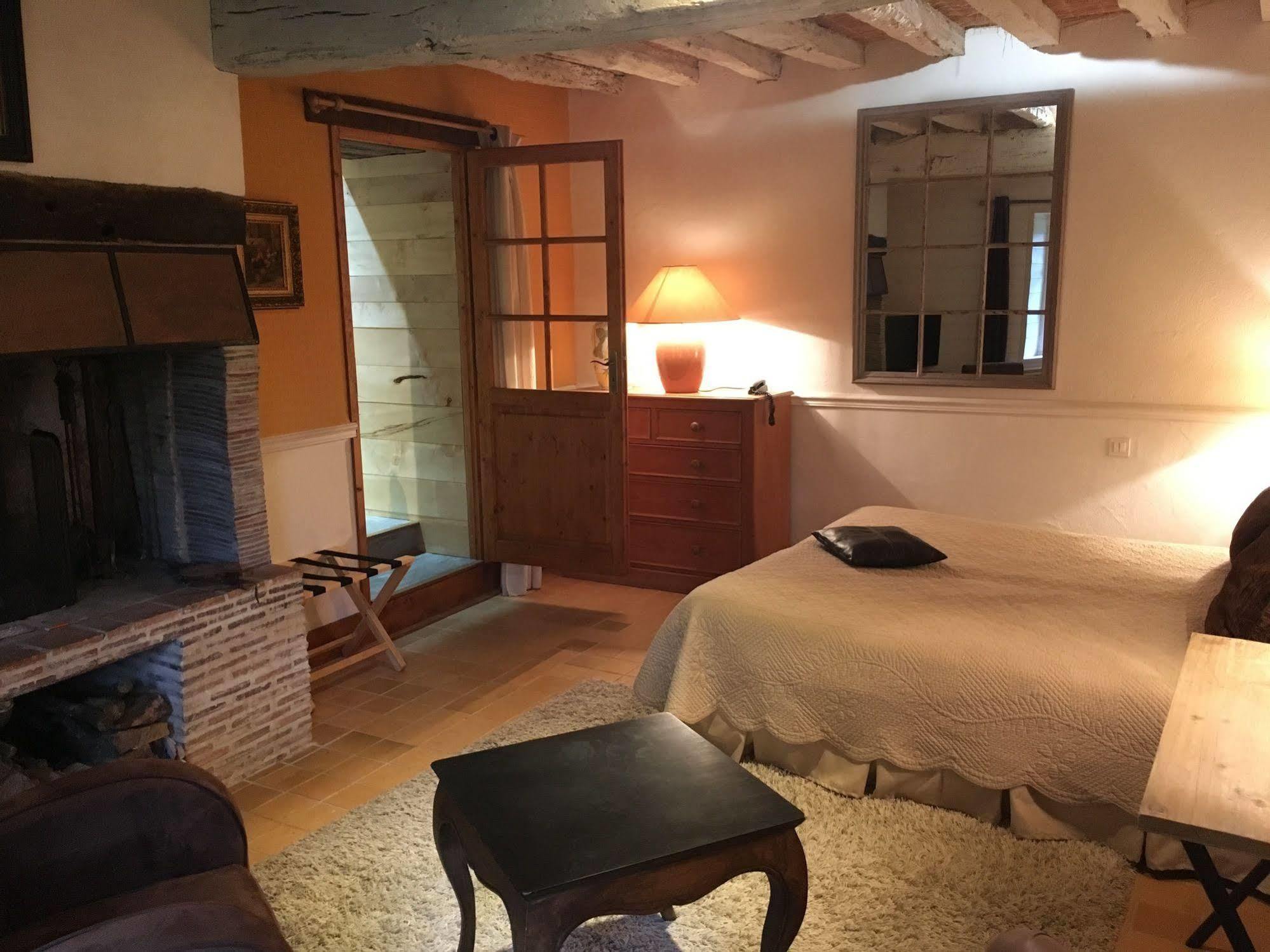 Moulin De Villeray Hotel Condeau Екстериор снимка